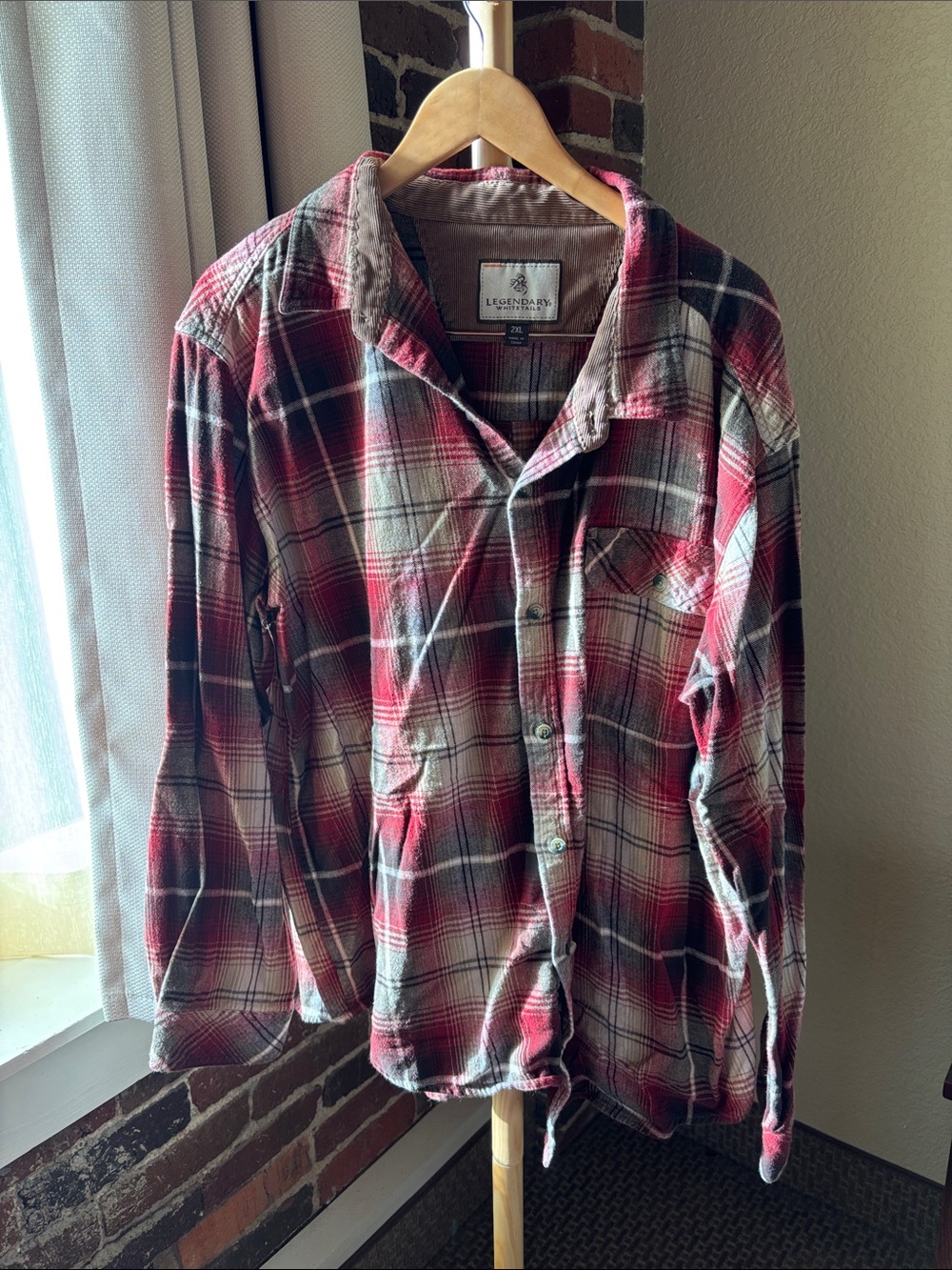 Legendary Whitetails Red and Black Plaid Button-Down Shirt Size 2X